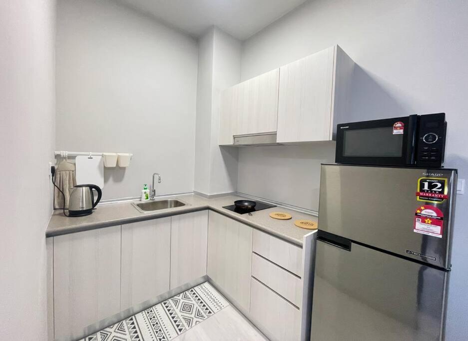 شقة Jesselton Quay,2Br,4-5Pax,Mountain View كوتا كينابالو المظهر الخارجي الصورة